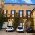 Charme E Storia Apartment In Brescia Center